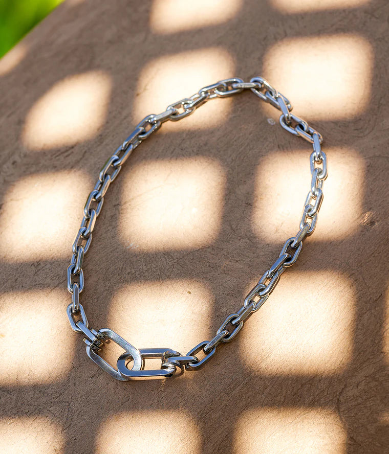 Collar HIGH